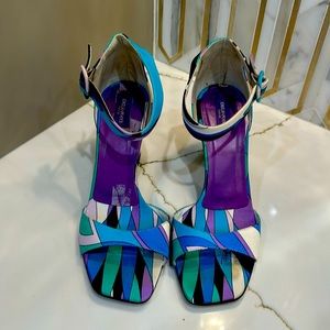 Pucci sandals